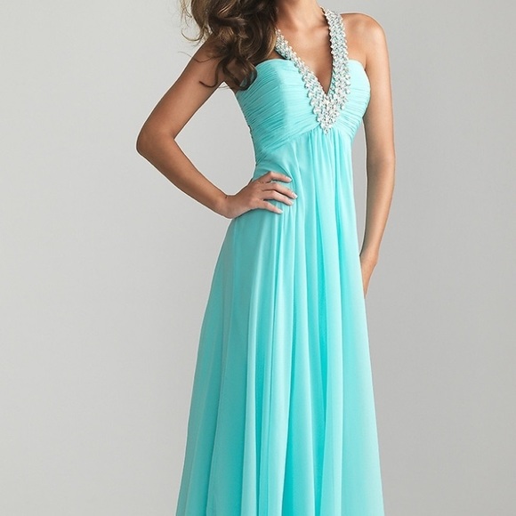 Pink formal dress - Picture 7 of 14